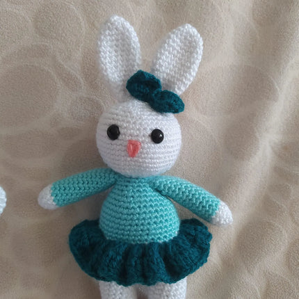 El Yapımı Örgü Tavşan Bebek Turkuaz Elbiseli Amigurumi Oyuncak