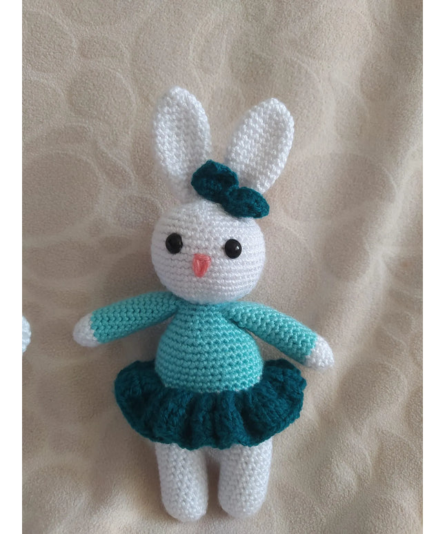 El Yapımı Örgü Tavşan Bebek Turkuaz Elbiseli Amigurumi Oyuncak