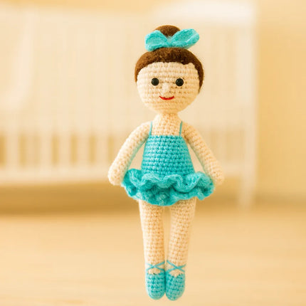 El Örgüsü Mint Turkuaz Balerin Amigurumi Oyuncak Bebek %100 El Yapımı