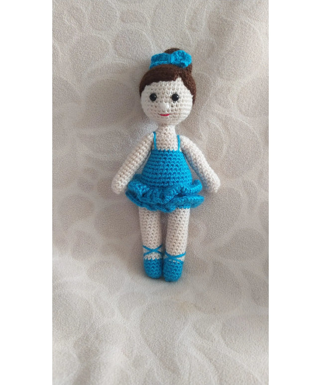 El Yapımı Mavi Elbiseli Balerin Amigurumi Bebek Örgü Oyuncak