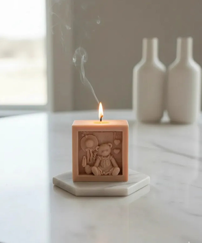Huggy Bear Mum Küp Şeklinde Dekoratif Kokulu El Yapımı Mum