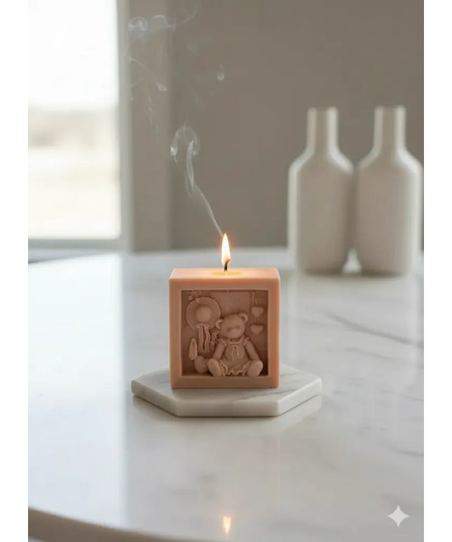 Huggy Bear Mum Küp Şeklinde Dekoratif Kokulu El Yapımı Mum