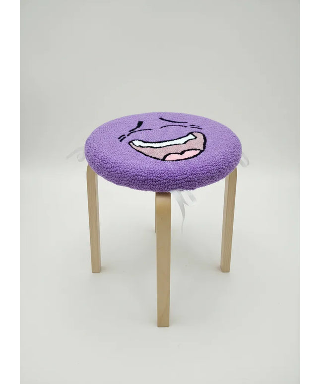 Mor Gülen Yüz Desenli El Yapımı Yuvarlak Tabure Kılıfı 38 cm