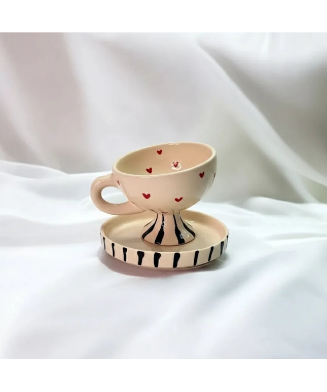 Krem Renkli Kalp Desenli 2'li Fincan Seti El İşçiliği