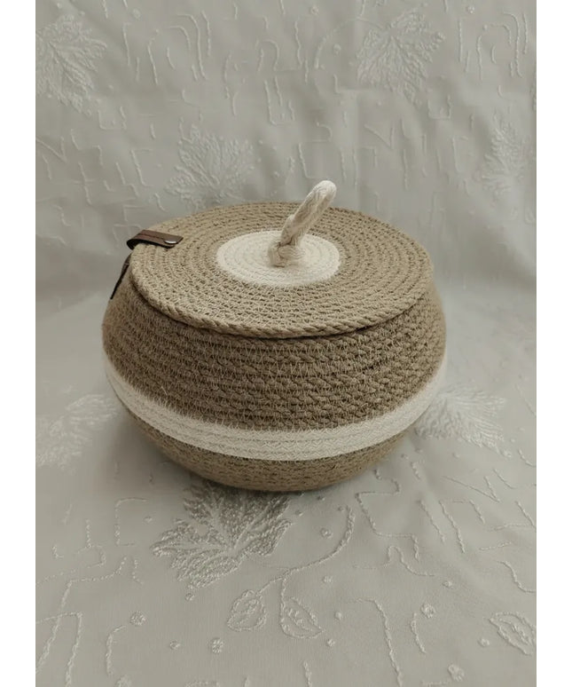 Jüt İp Kapaklı Dekoratif Sepet Bej ve Krem Tonlarında