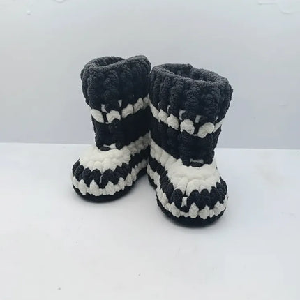 Erkek Bebek Örme Ev Patiği Siyah Beyaz Çizgili 1617 Numara