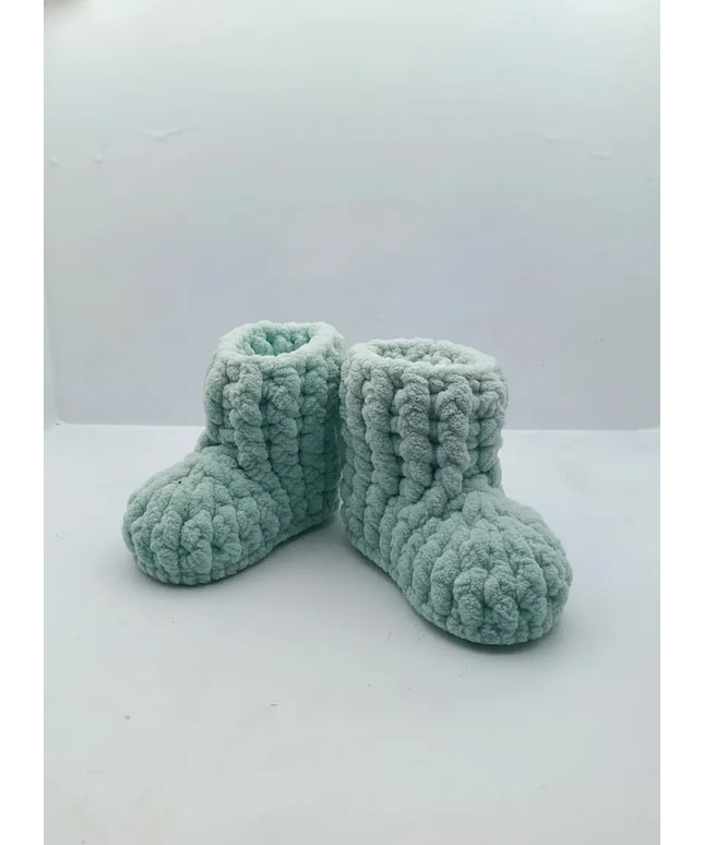 Erkek Bebek Yeşil Örme Kaydırmaz Tabanlı Patik 1617 Numara