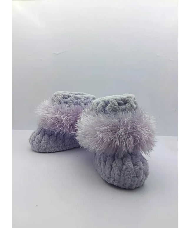 Kız Bebek Mor Renkli Ponponlu Örgü Patik 1617 Numara El Emeği