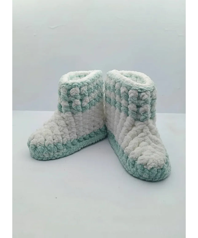 Erkek Çocuk Beyaz ve Mint Renkli Örme Patik Bebek Çorabı 1819 Numara