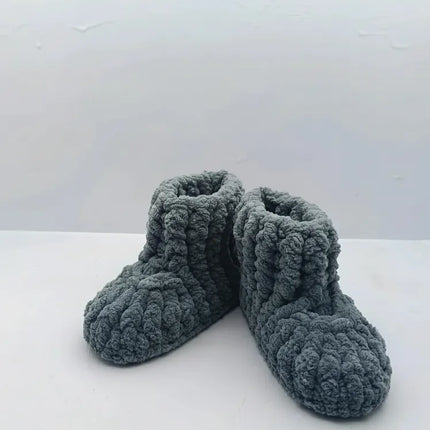 Siyah Kaydırmaz Tabanlı Örgü Bebek Patiği 1819 Numara El Örmesi