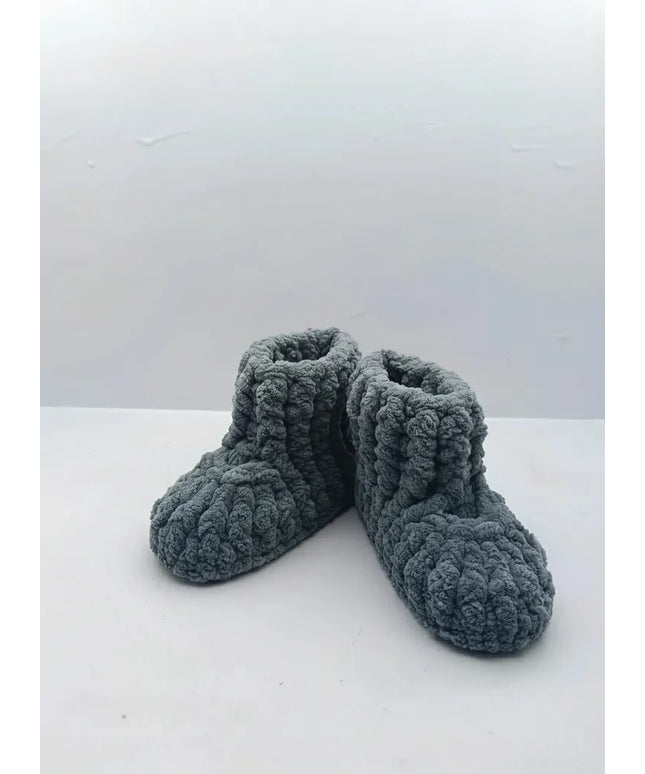 Siyah Kaydırmaz Tabanlı Örgü Bebek Patiği 1819 Numara El Örmesi