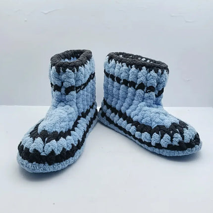 Mavi Siyah Çizgili Çocuk Ev Patiği El Örmesi 3031 Numara