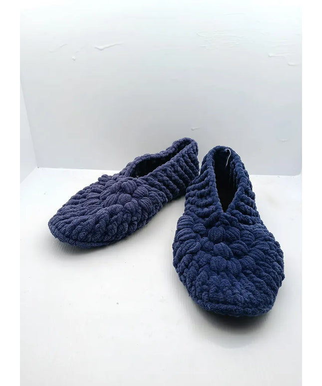 Kadın Lacivert Peluş Ev Patiği 3738 Numara El Örgüsü