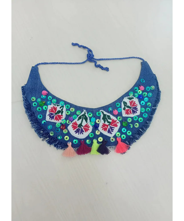 Denim Kumaş Üzeri İşlemeli Otantik Kolye El Yapımı Tasarım