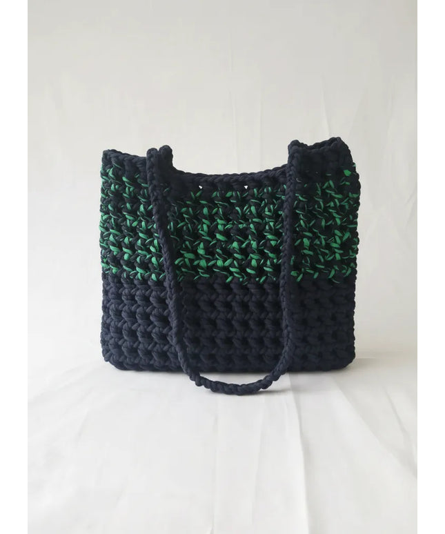 Siyah ve Yeşil Renkli İpten Örülmüş Omuz Çantası El Emeği