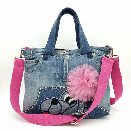 Pembe Askılı Kot Çanta Çiçek Detaylı ve Taş İşlemeli Tasarım
