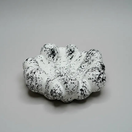 Beyaz Bubble Desenli Seramik Takı Tabağı El Yapımı Aksesuar