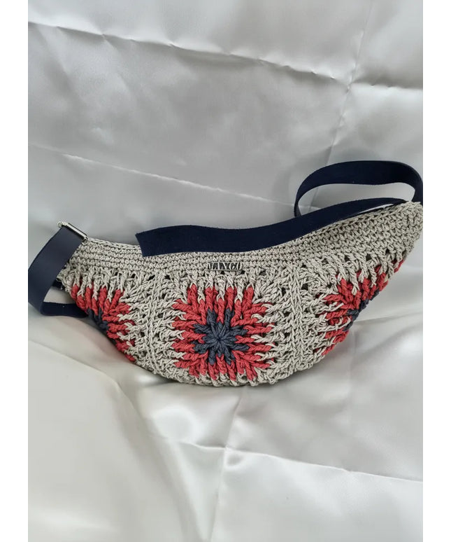 Gri ve Kırmızı Desenli Kağıt İp Örgü Omuz Çantası El Emeği