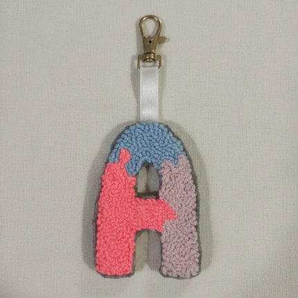 Punch Nakışı A Harfi Anahtarlık Mavi Pembe Renkli El Yapımı