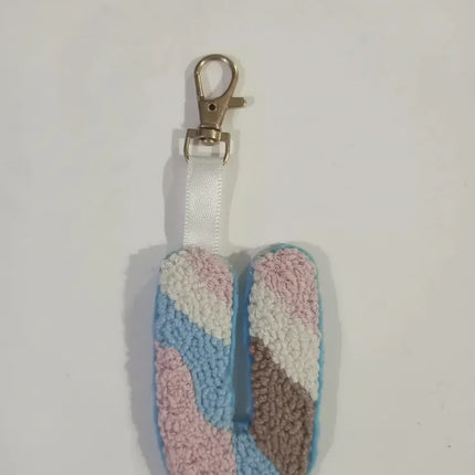 U Harfi Punch Nakışı Anahtarlık Pastel Renkli El Yapımı