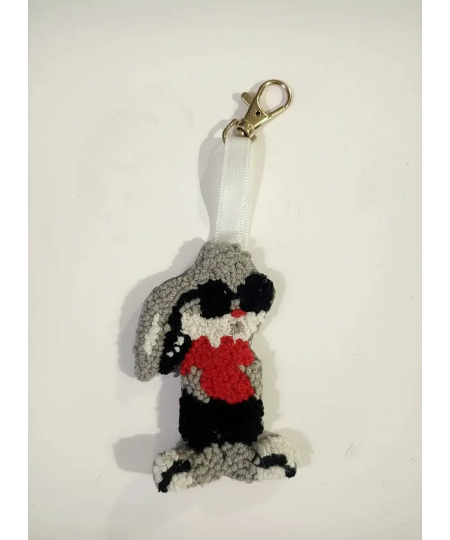 Bugs Bunny Figürlü Punch Nakışı Anahtarlık El Yapımı Hediye