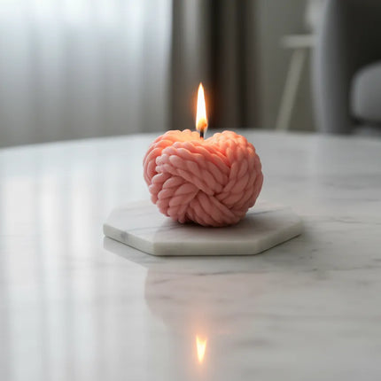 Örgü Top Şeklinde Dekoratif Mum (Pembe)