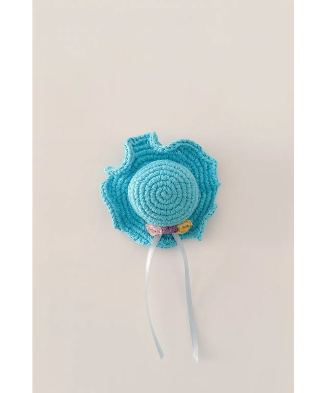 El Yapımı Mavi Şapka Figürlü Klipsli Toka