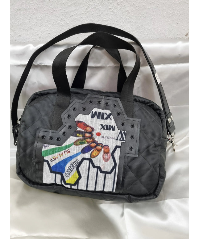 Siyah Kapitone Desenli Renkli Baskılı Omuz Çantası