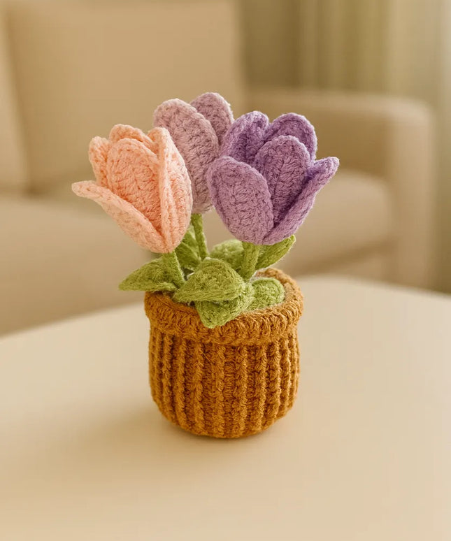 Amigurumi Saksıda Üçlü Lale Buketi